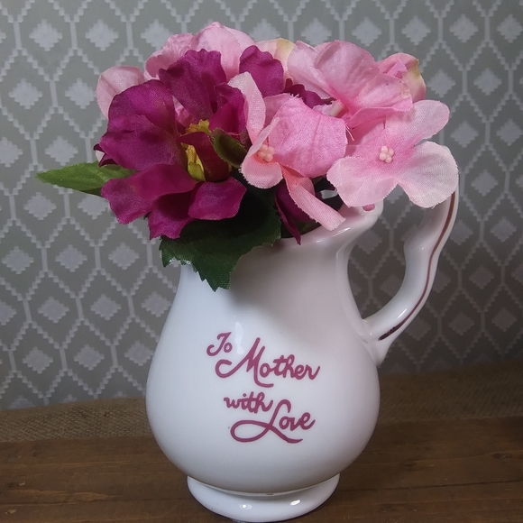 Unbranded Other - Mother Pitcher/Vase